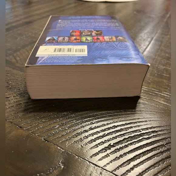 A Court of Mist and Fury OOP Paperback by Sarah J Maas - Picture 4 of 10